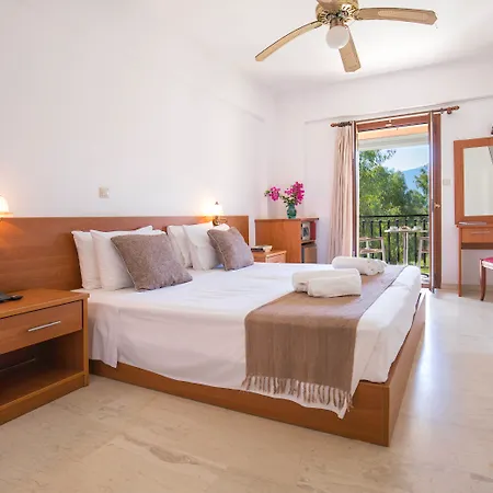 Sami Beach Hotel Сами