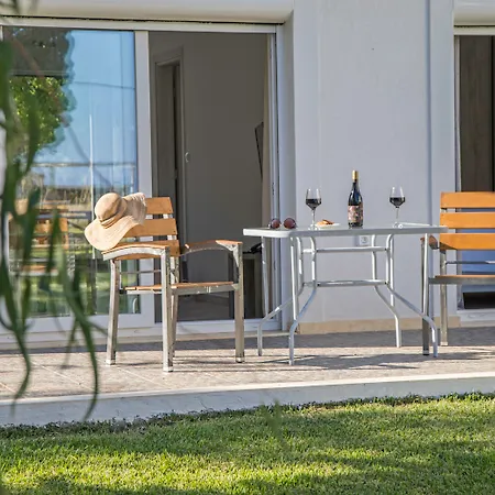 Отель Sami Beach Hotel 3*