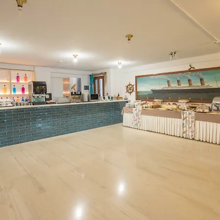 Sami Beach Hotel Отель 3*