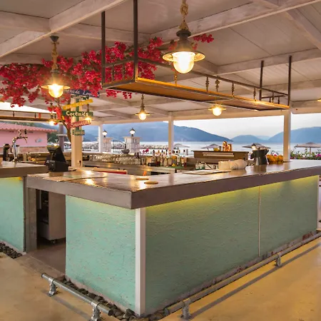 Sami Beach Hotel Отель