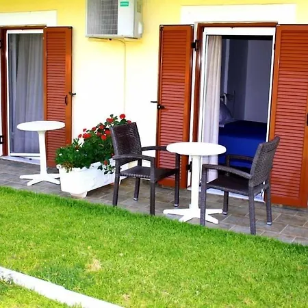 Sami Beach Hotel סאמי