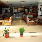 Sami Beach Hotel 호텔 3*