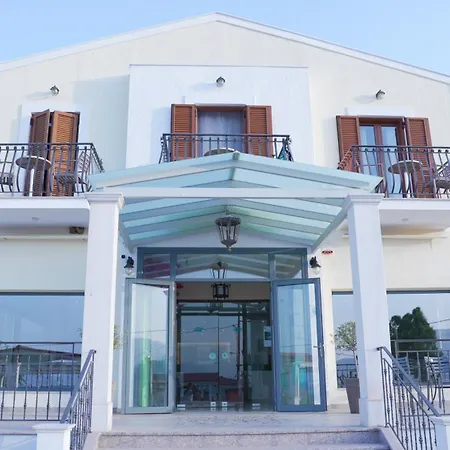 Sami Beach Hotel 3*