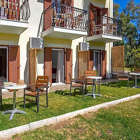 Sami Beach Hotel سامي