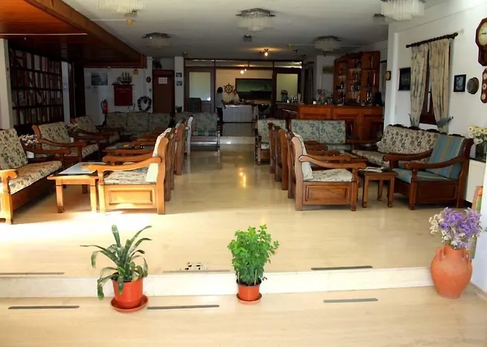 Sami Beach Hotel فندق 3*