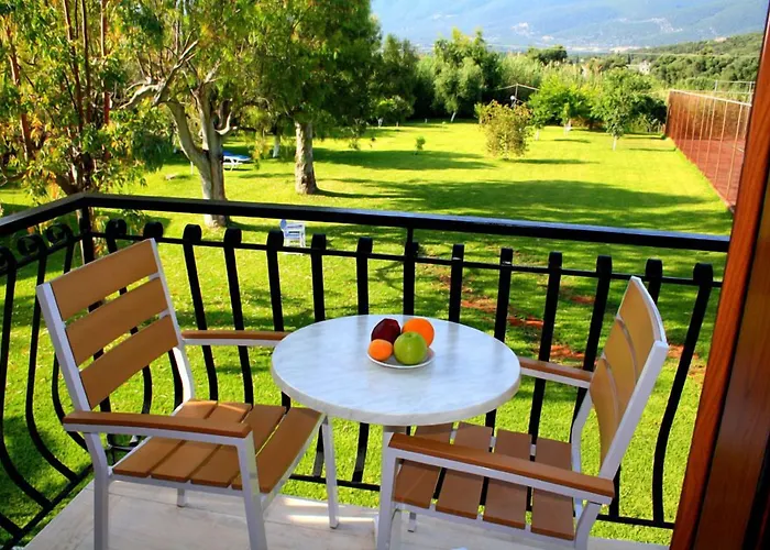 Sami Beach Hotel فندق