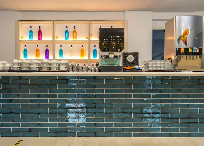 Sami Beach Hotel فندق سامي